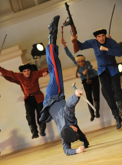 Partisans dance. Igor Moiseyev Folk Dance Company