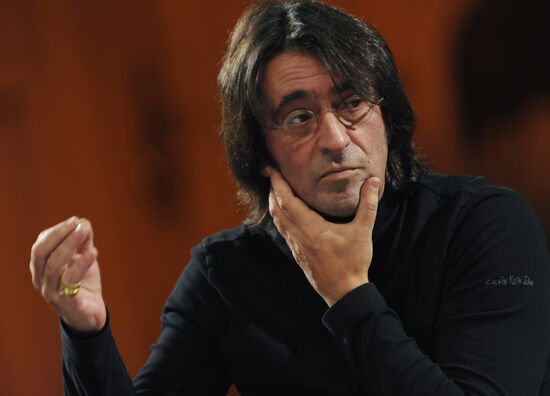Conductor Yuri Bashmet