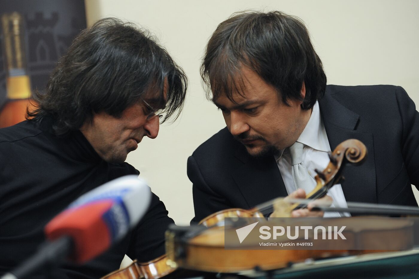 Conductor Yuri Bashmet, violinist Sergey Krylov