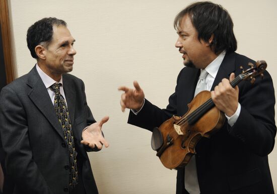Alberto di Mauro, Sergey Krylov