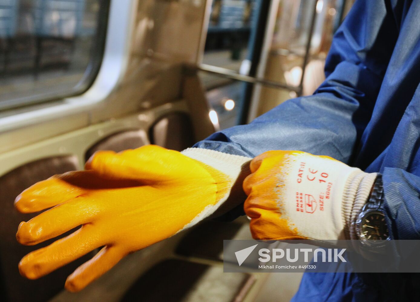 Subway cars disinfected in Kaluzhskoye depot