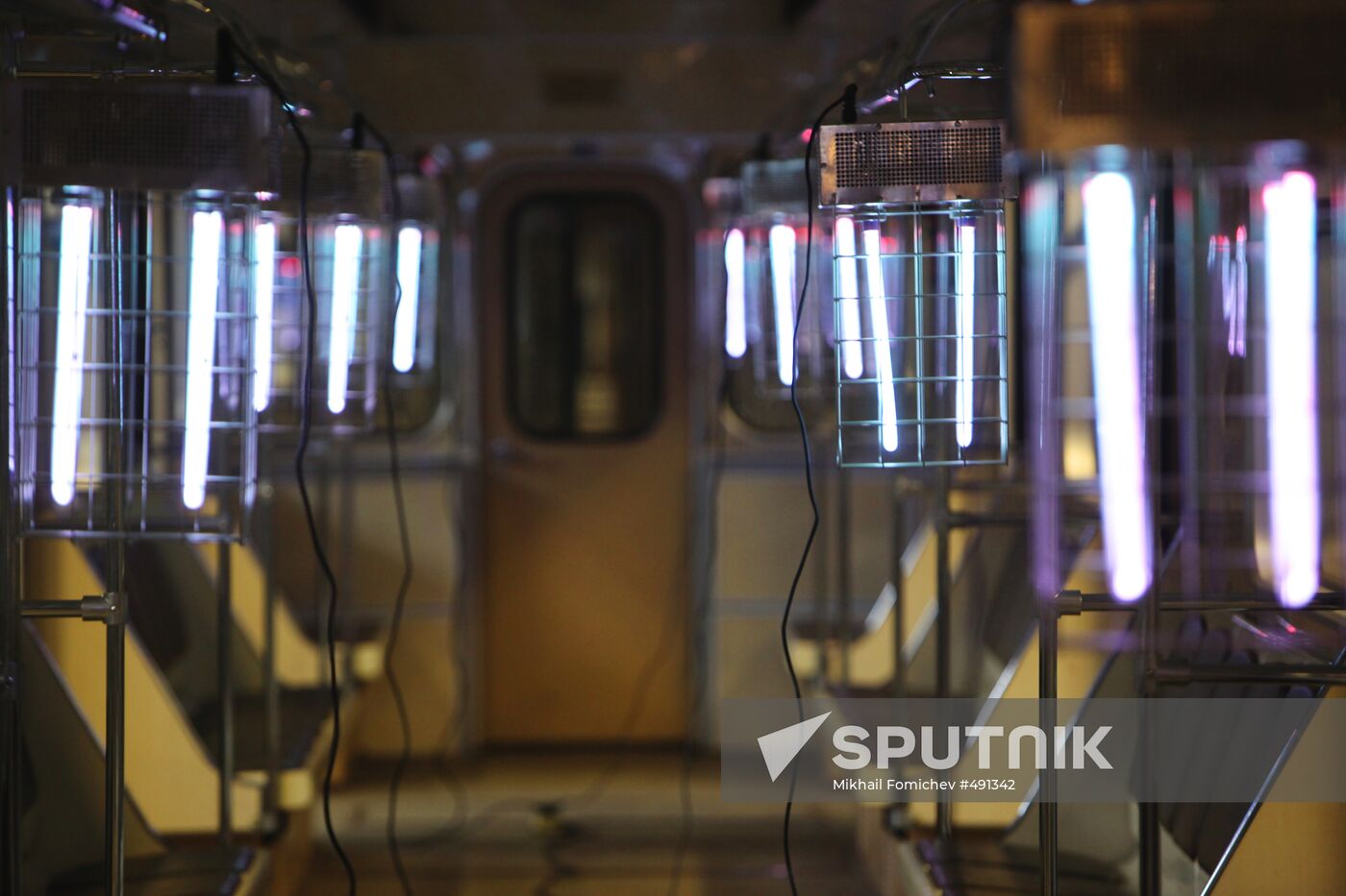 Subway cars disinfected in Kaluzhskoye depot