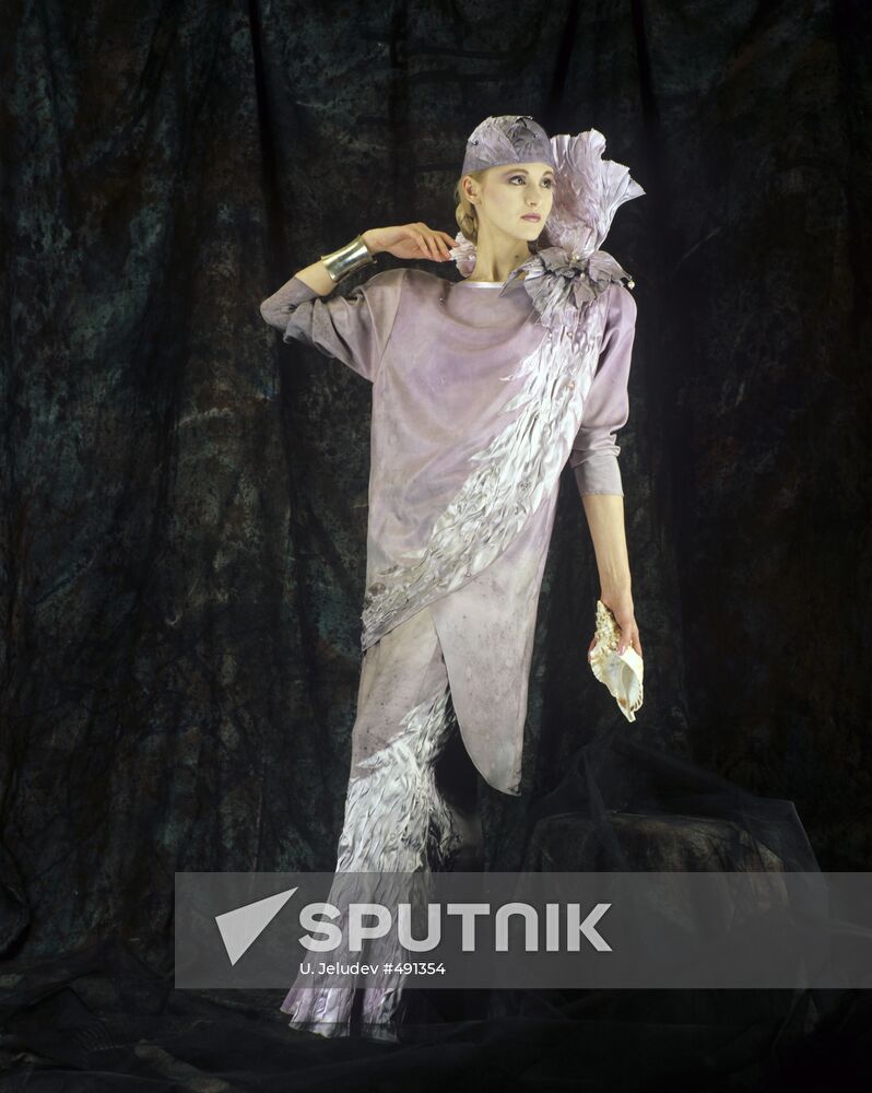 Model from collection by Irina Kuznetsova