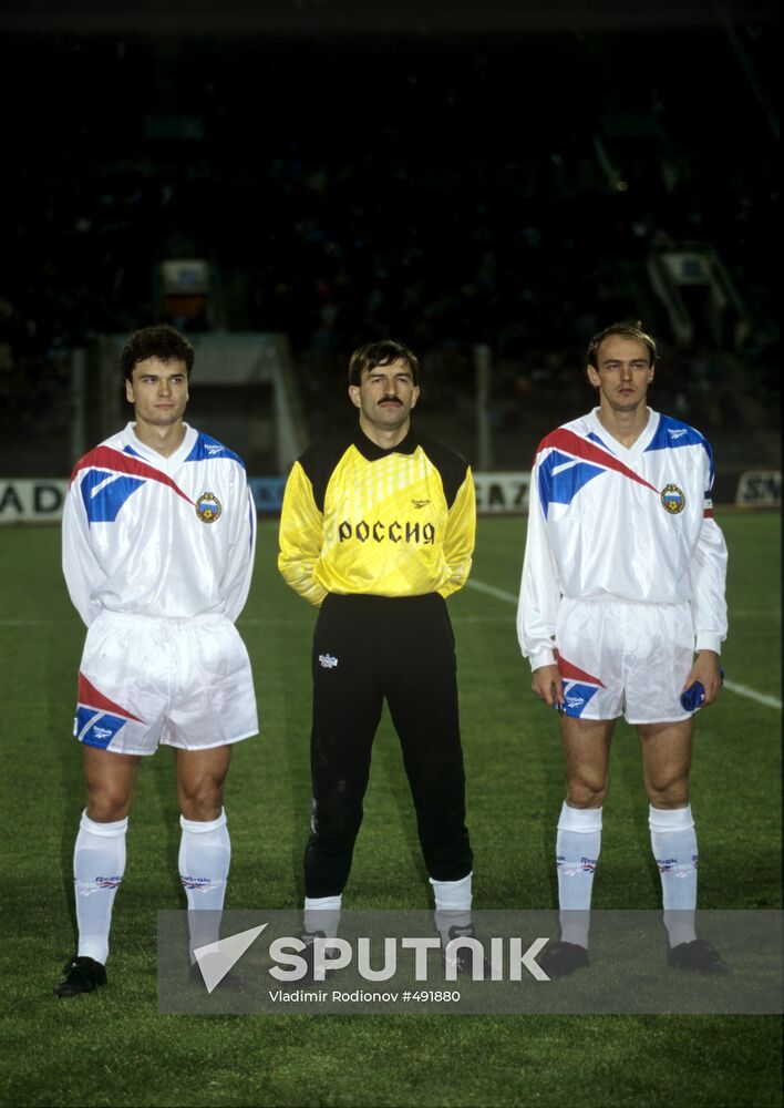 Yuri Nikiforov, Stanislav Cherchesov, and Viktor Onopko
