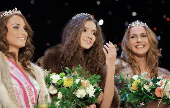 Miss Siberia 2009 beauty pageant finals