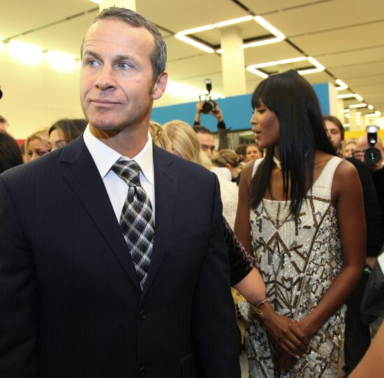 Naomi Campbell, Vladislav Doronin