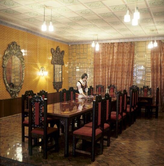 Hall decorated by students of Bobruisk Art College