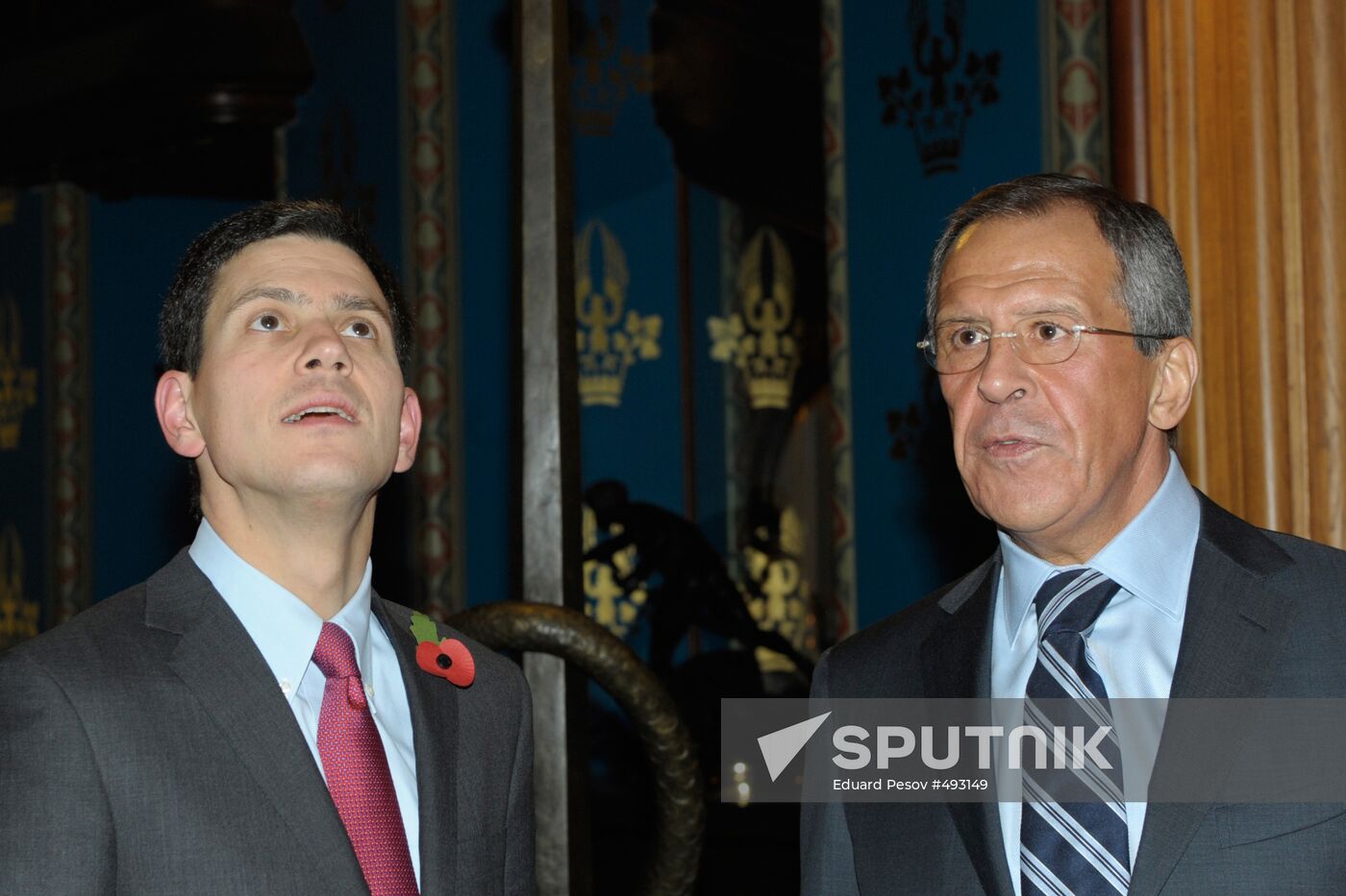 Russian, British foreign ministers meet in Moscow