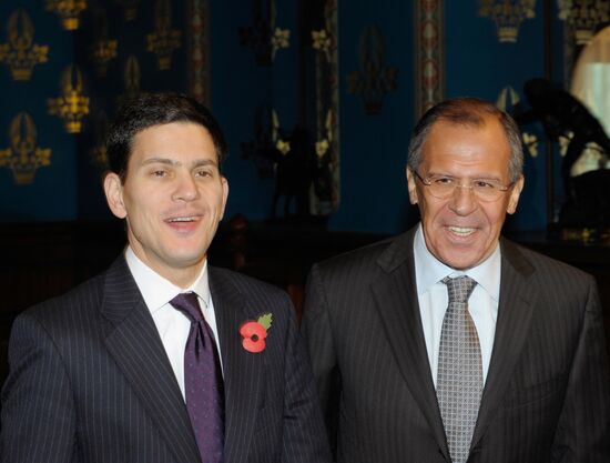 Sergei Lavrov meets with David Miliband in Moscow