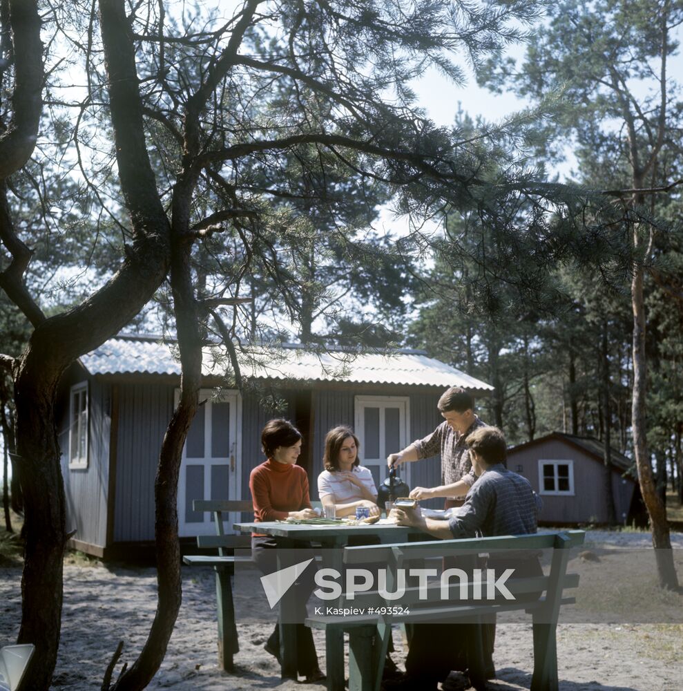 Guests of tourist lodge