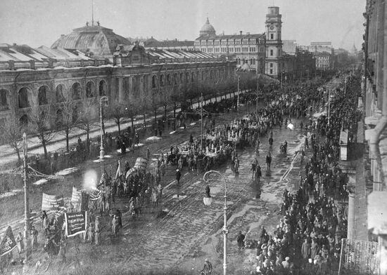 Burial procession in Nevsky Prospekt