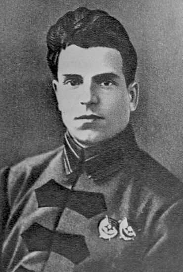 Brigade commander I. Tyulenev