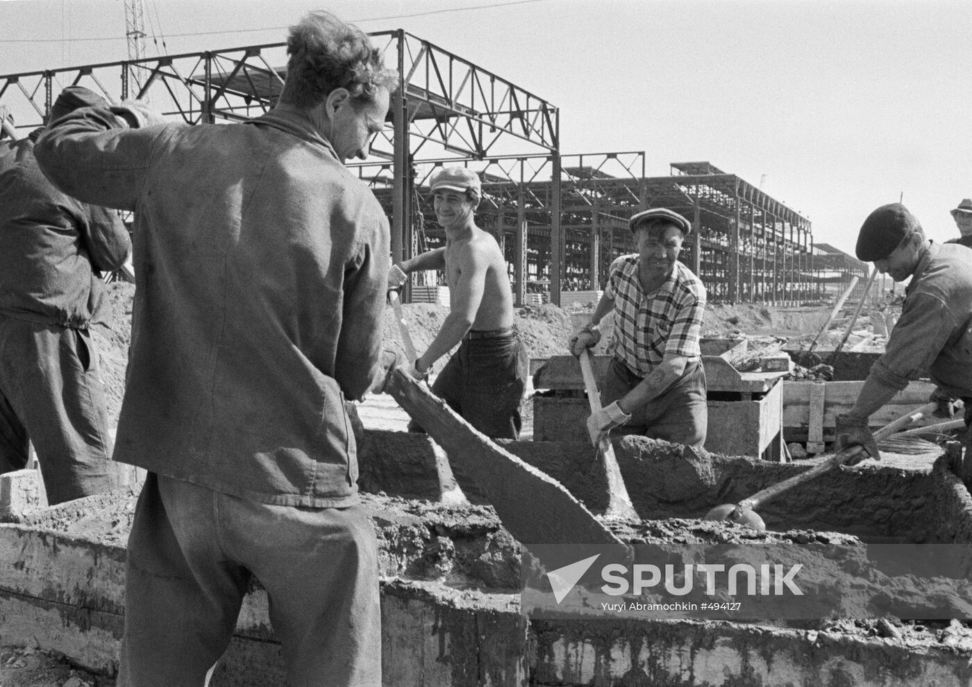 Finishers at VAZ car plant construction site