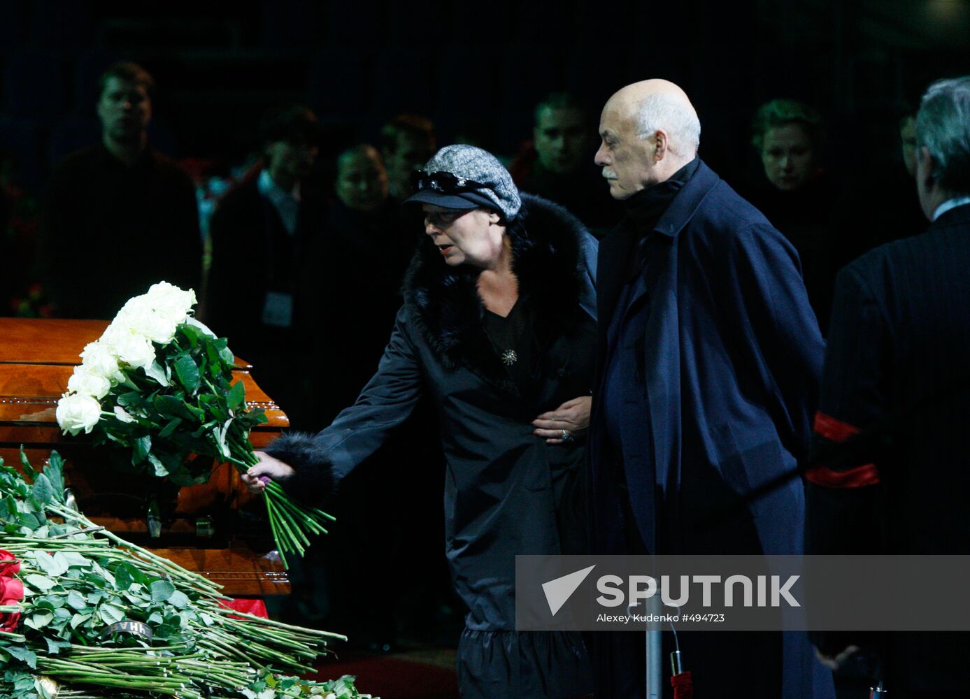 Shabtai von Kalmanovich funeral ceremony in Vidnoye