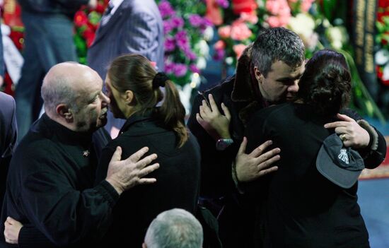 Shabtai von Kalmanovich funeral ceremony in Vidnoye