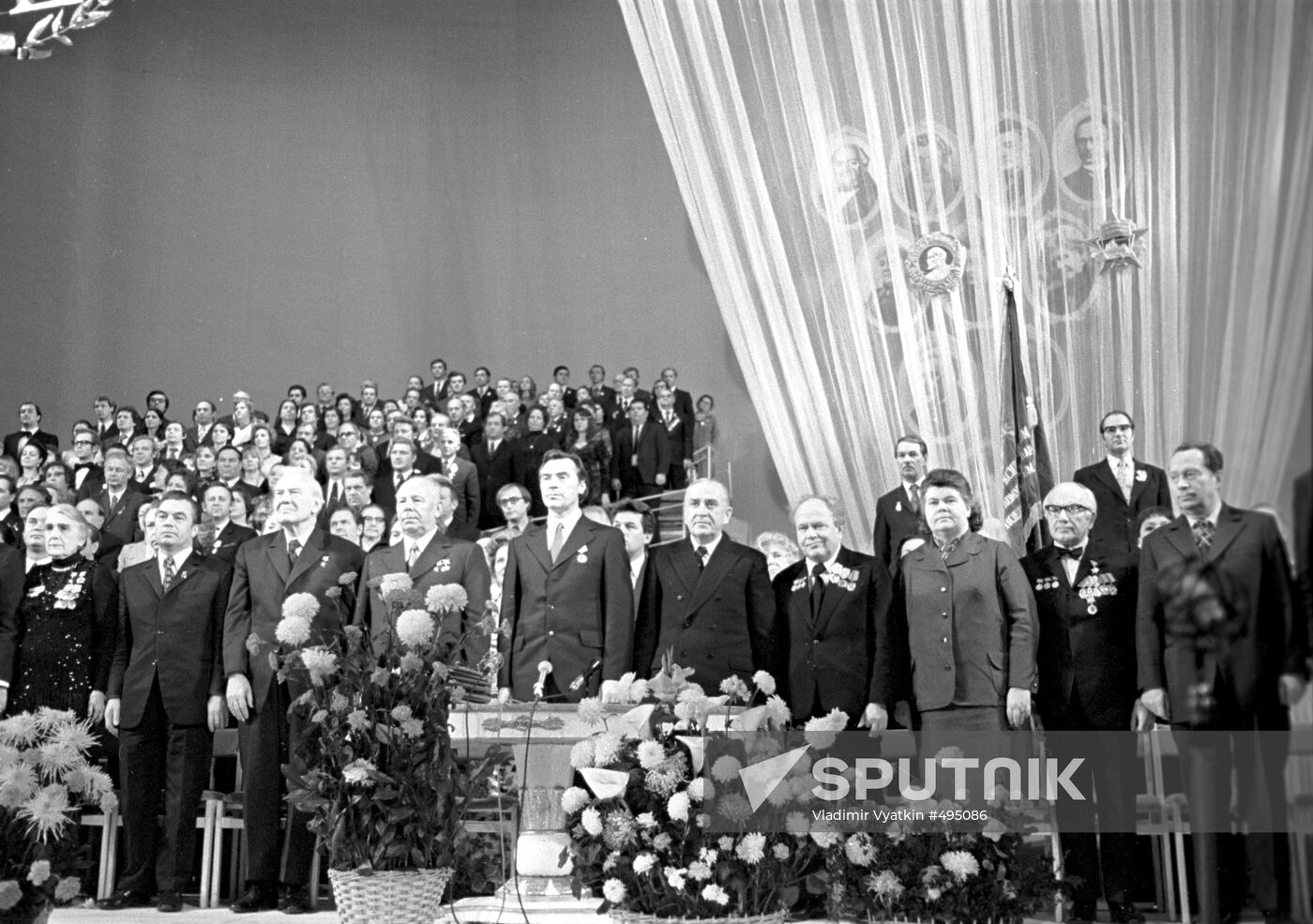 USSR hymn on Maly Theater stage