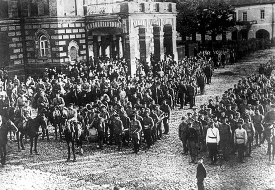 Latvian units in Bryansk before departure to the Southern Front