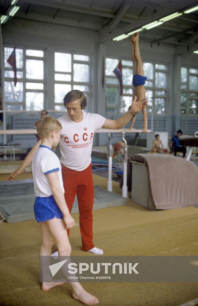 Nikolai Andrianov with his students