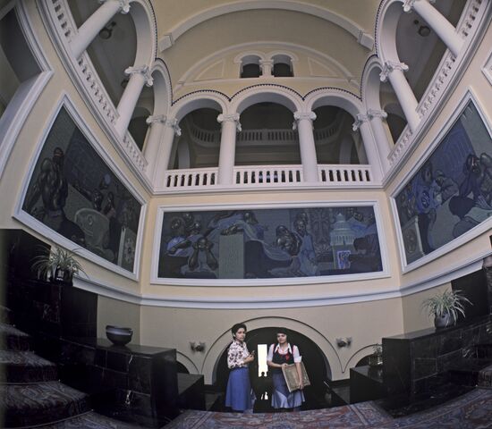 Entrance to the Matenadaran exhibition hall