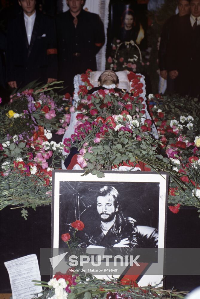 Last respects to Igor Talkov