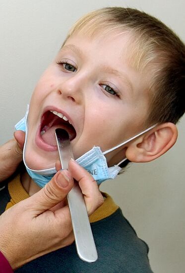 Chidren treated for flu and viral infections