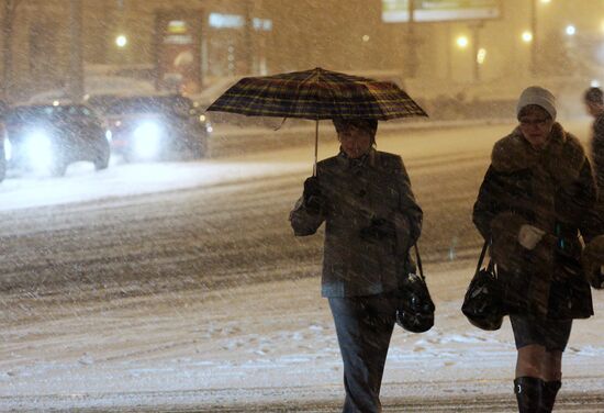 Heavy snow in Moscow