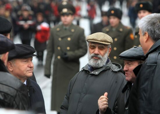 Yuri Luzhkov, Artur Chilingarov