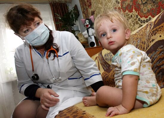 Chidren treated for flu and viral infections