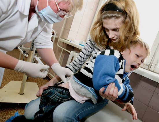 Chidren treated for flu and viral infections