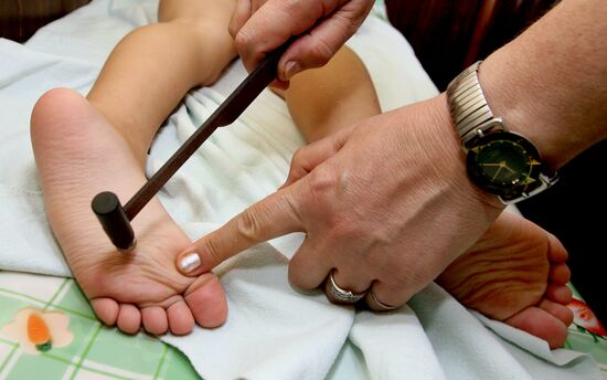 Chidren treated for flu and viral infections