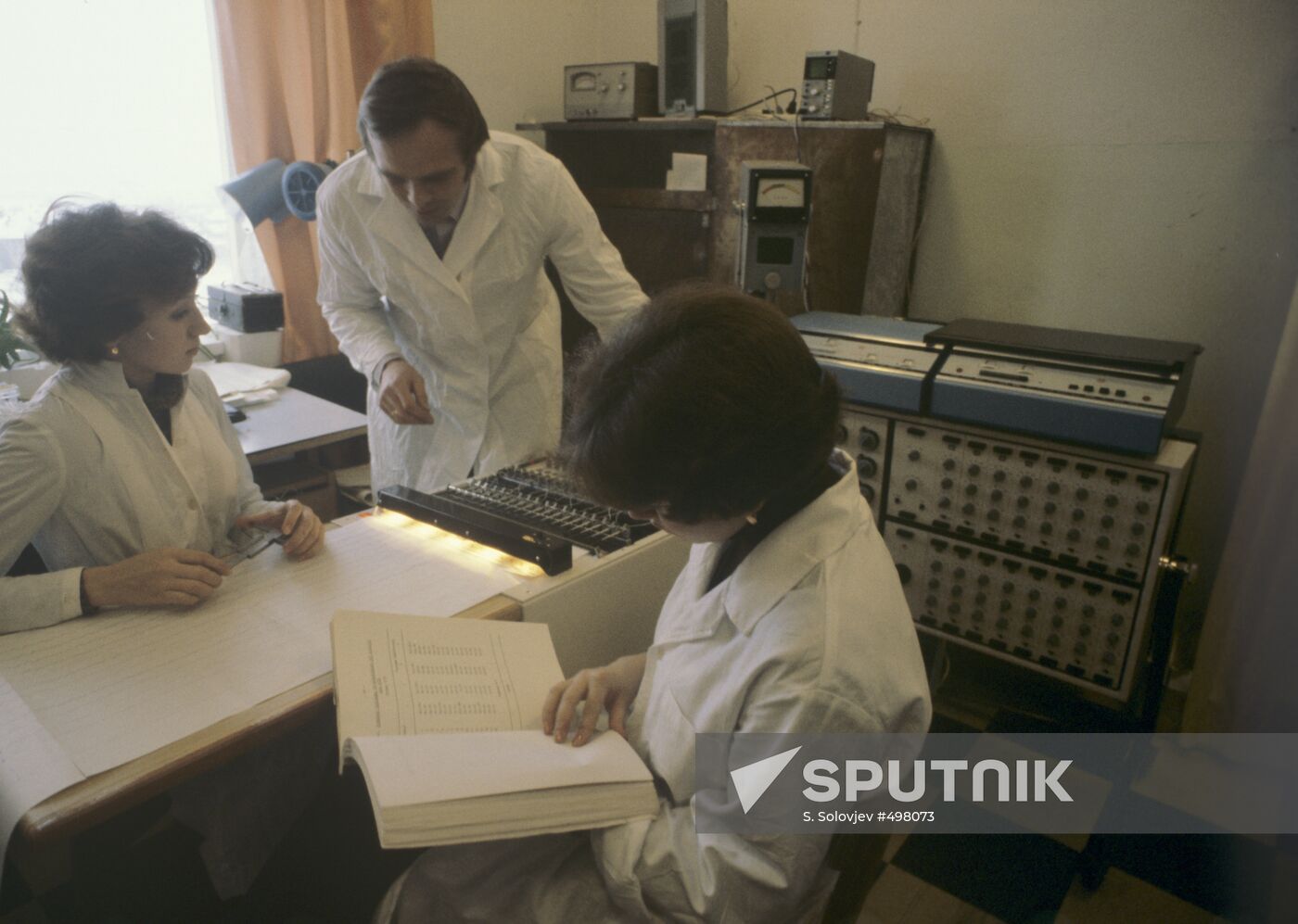 Alexander Konovalov with his students