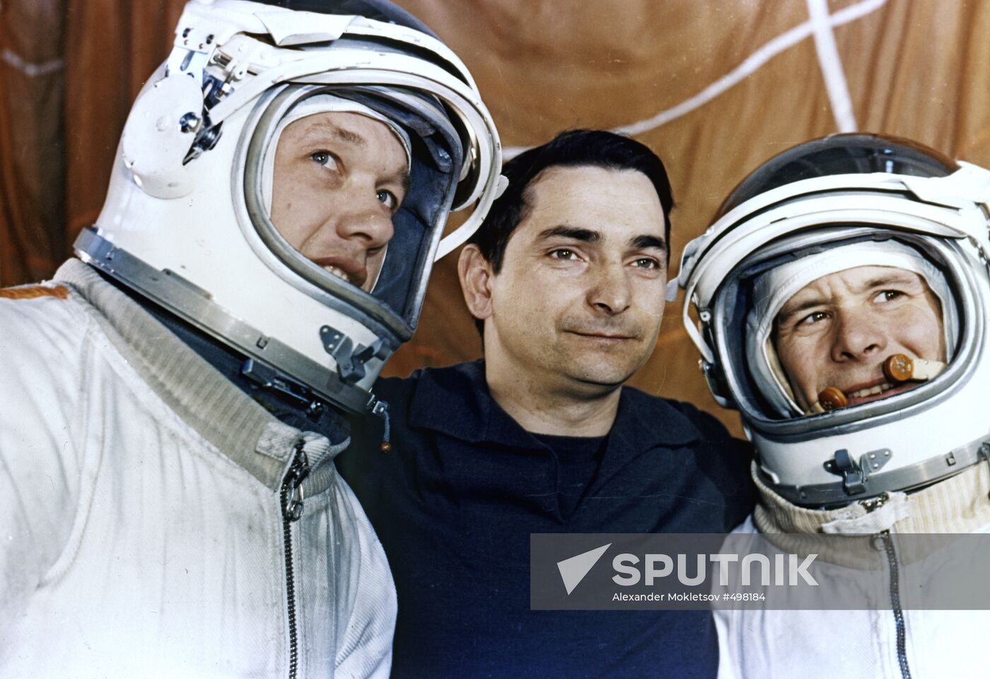 Alexei Yeliseyev, Valery Bykovsky and Yevgeny Khrunov