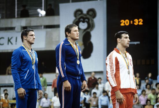 Uwe Neupert, Sanasar Oganesian, Alexander Chikhon