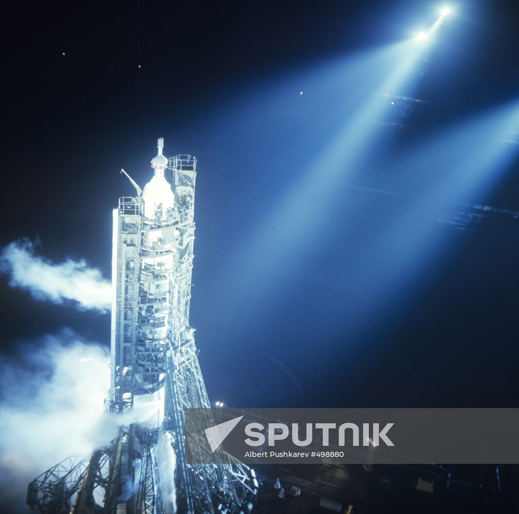 Boost rocket with space ship Soyuz-10