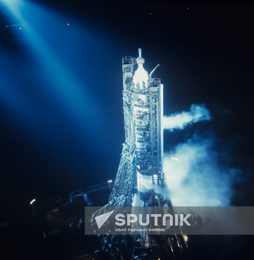 Boost rocket with space ship Soyuz-10
