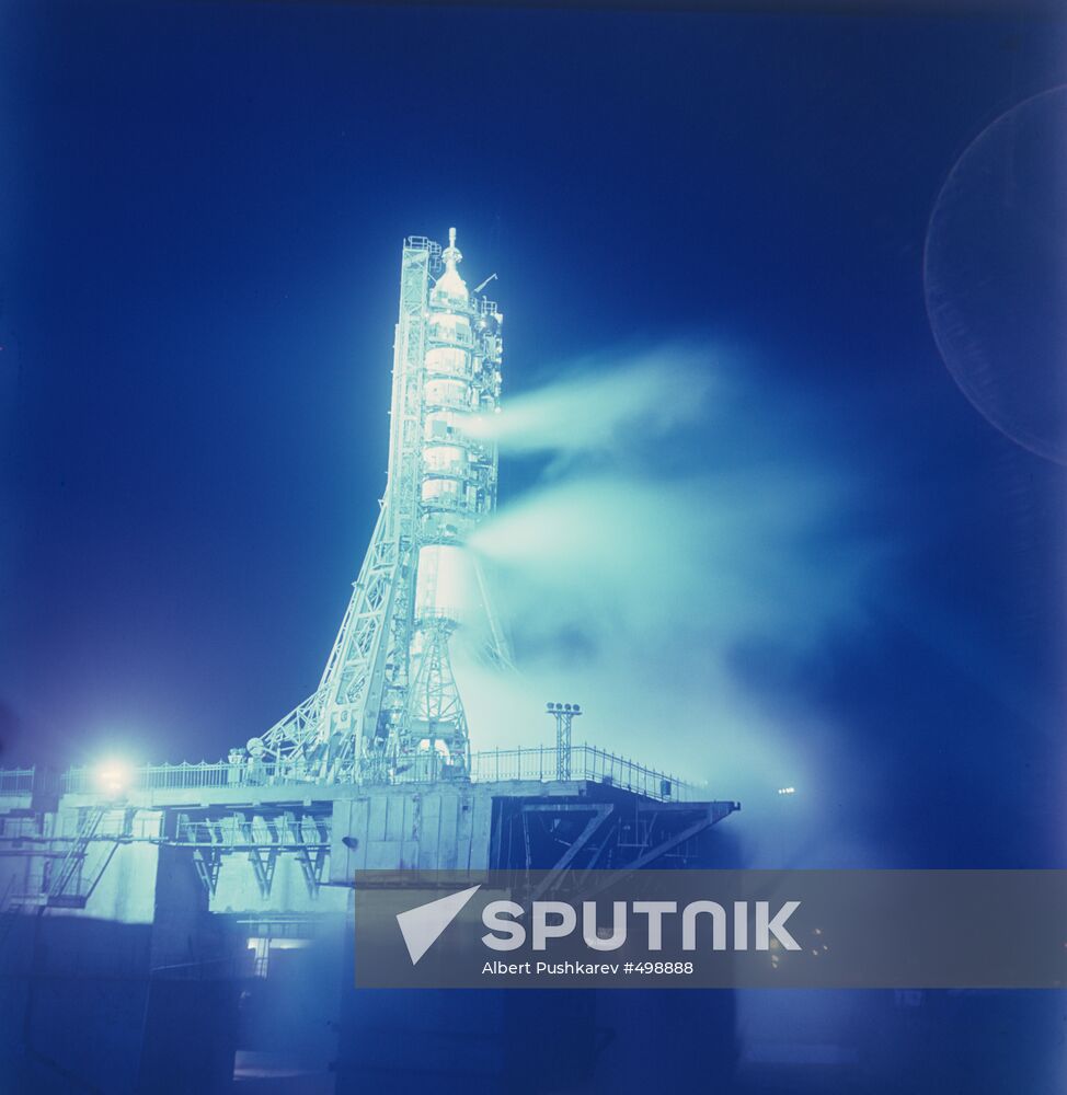 Boost rocket with space ship Soyuz-10