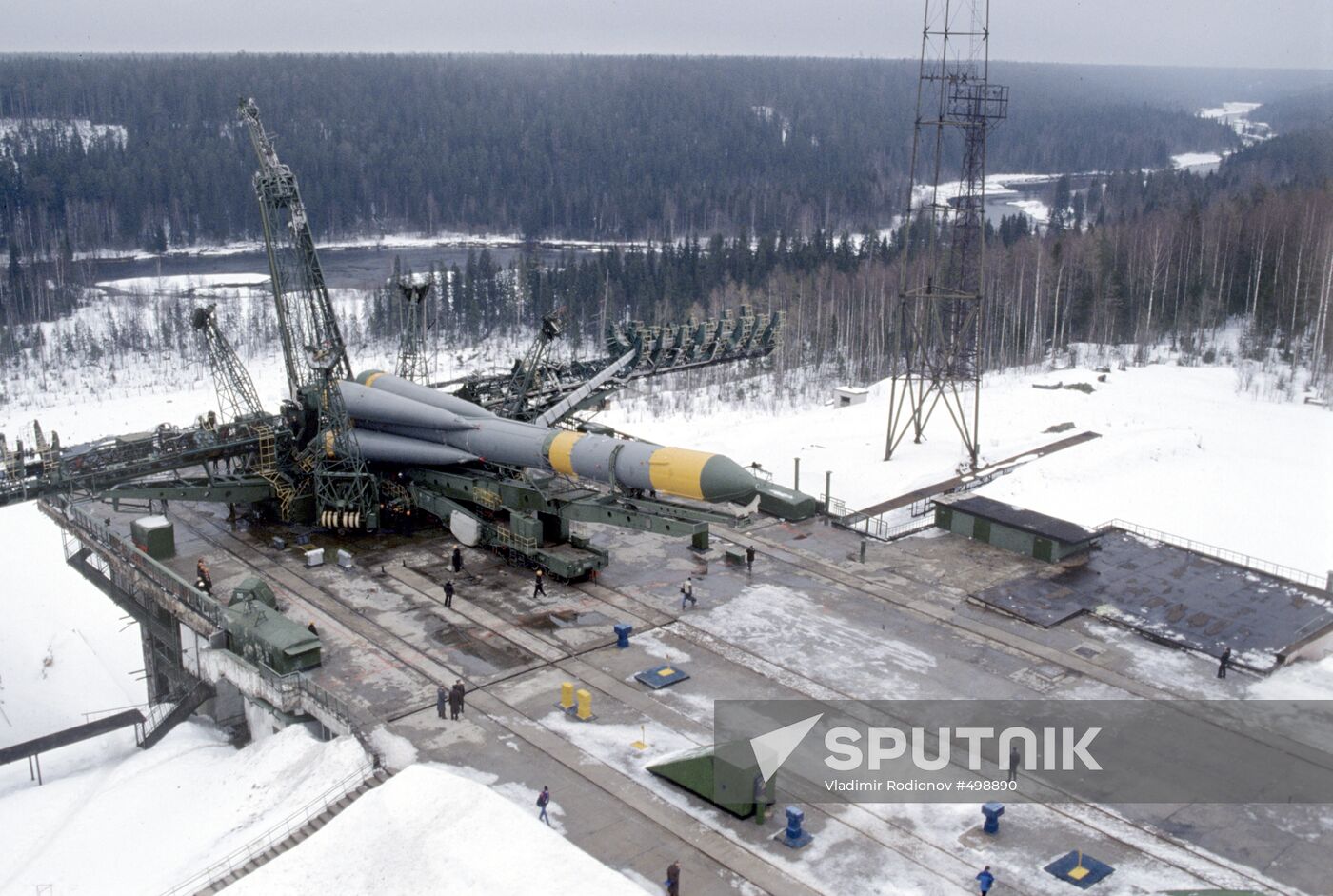 National economy satellite ‘Resource F-2’