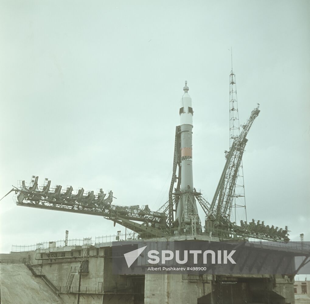 Boost rocket with space ship Soyuz-10