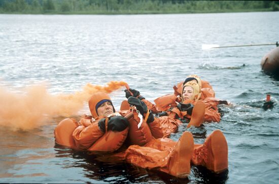 Astronaut Norman Taggard and reserve astronaut Bonnie Danbar