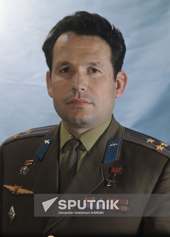 USSR pilot-cosmonaut Georgy Shonin