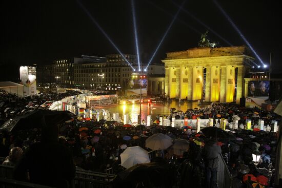 20th anniversary of fall of Berlin Wall