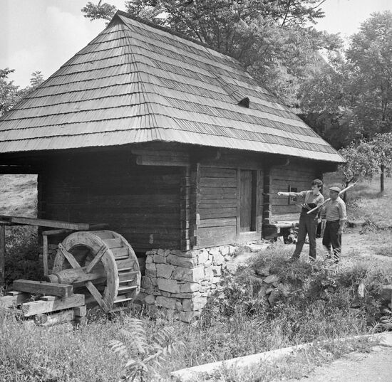 MILL