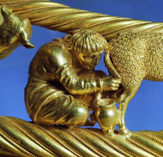 PECTORAL JEWELS