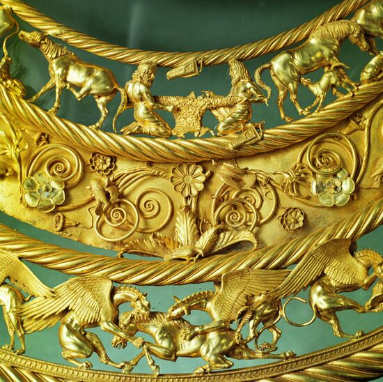 PECTORAL JEWELS
