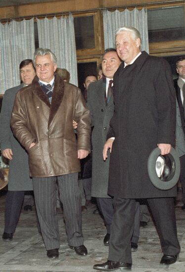 YELTSIN NAZARBAYEV KRAVCHUK