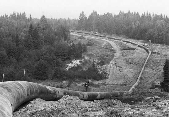 GAS PIPELINE