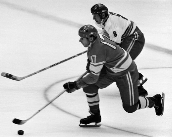 KHARLAMOV HOCKEY OLYMPICS SAPPORO