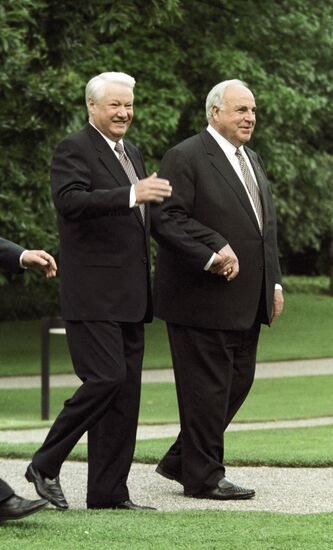 YELTSIN KOHL