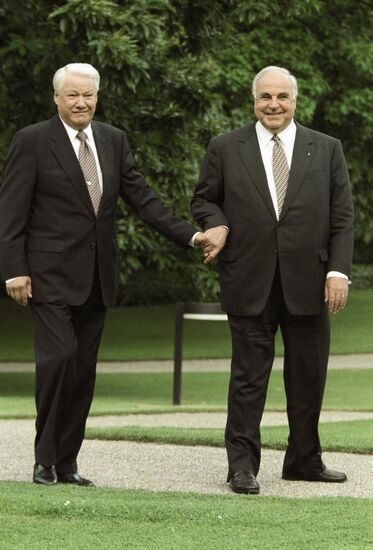 YELTSIN KOHL