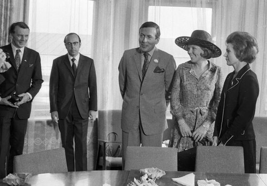 PRINCE CLAUS PRINCESS BEATRIX TERESHKOVA